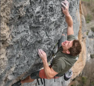 Sébastien Bouin crée un nouveau 9b en France : Le Champ des Muses
