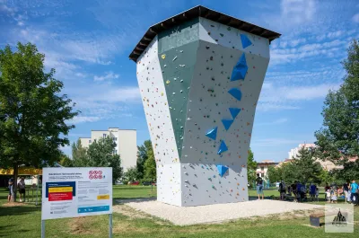 Bělský les outdoor wall in Ostrava: free climb, own gear