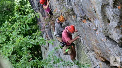 Petit Jean Via Ferrata: první VF v US state parku (Arkansas)