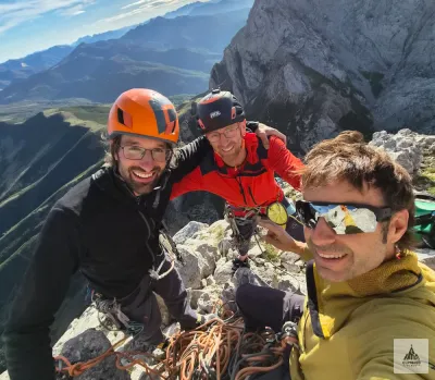 Pou brothers free Vicios Ocultos (7c) in the Picos de Europa