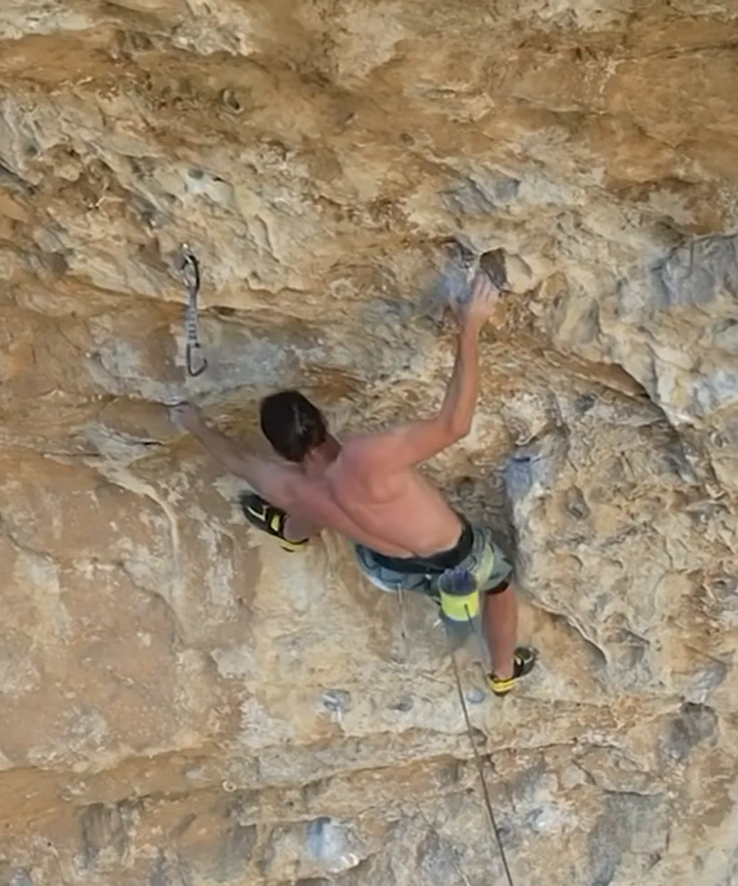 Alex Honnold envoie enfin son projet Nemesis : "Bachelor Party"