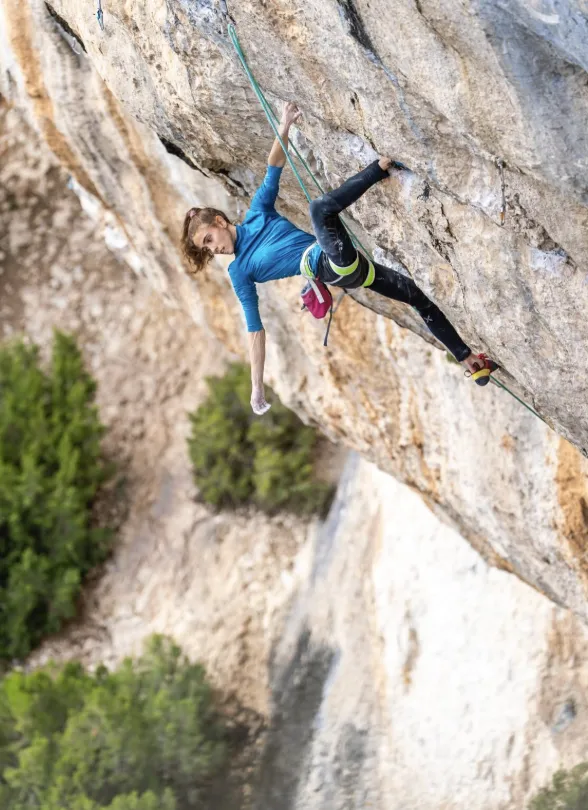 Laura Rogora hat die Route "Malkuth" (9a) erschlossen: Umbrien's neuer schwerster Teststück.