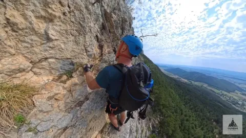 Gebirgsvereins - Klettersteig — Gutensteiner Alpen — Ferrata view 10/24