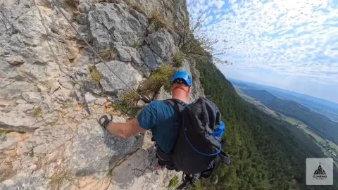 Gebirgsvereins - Klettersteig — Gutensteiner Alpen — Ferrata view 12/24